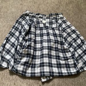 Grey, white, and black button up shirt, from American eagle, size XL